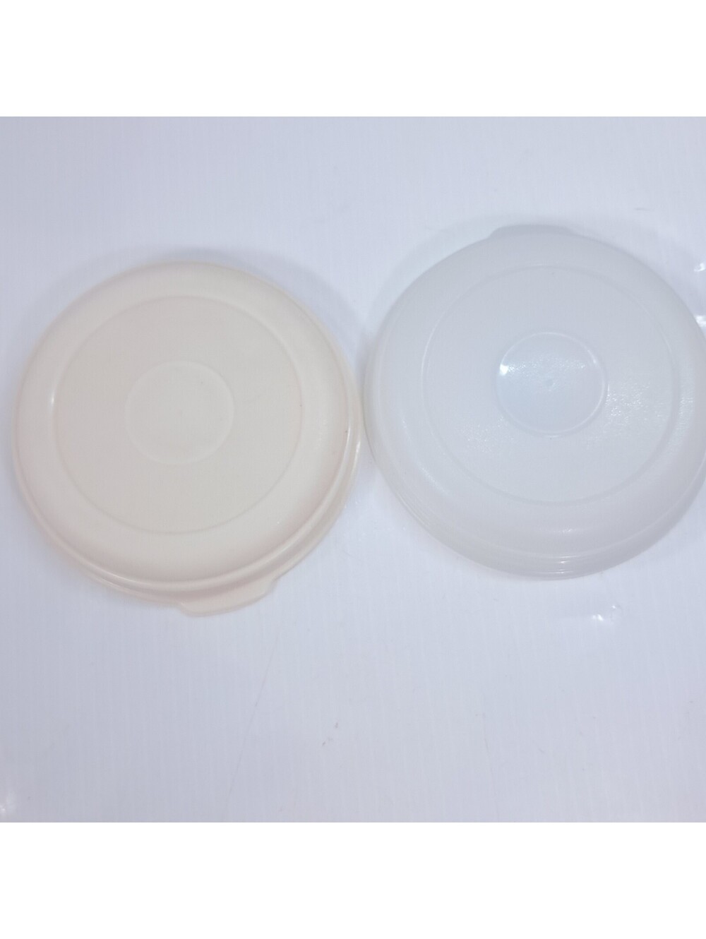 Rubbermaid Lid Set 0019 3 5 Servin Saver Almond Clear Satin #7 cap Vintage